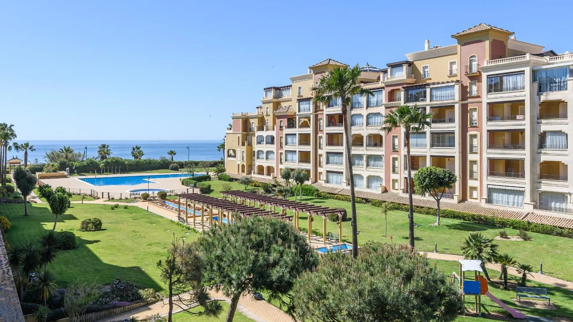 Apartment Los Cisnes By H - Playa De Los Haraganes Hlhc184P243 Isla Canela Spain